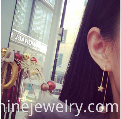 Customized Pearl Pendant Earrings